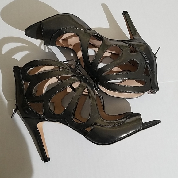 NWOT Vince Camuto Calivia gray glitter B157 - Picture 7 of 8